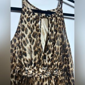 Lovely leopard-print summer dress.